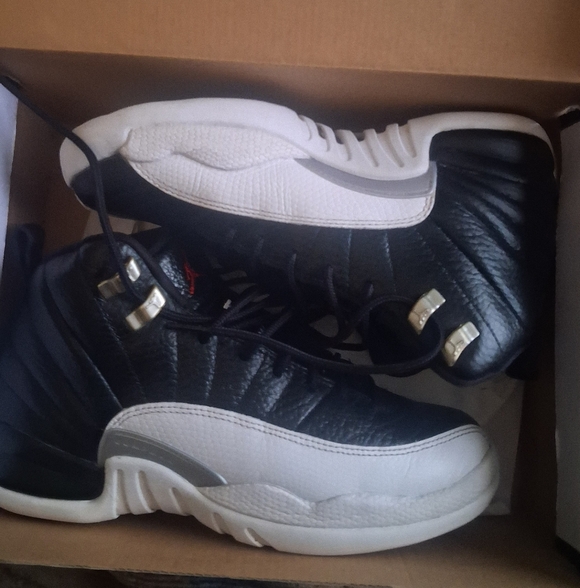 Jordan Other - Jordan 12 Playoffs